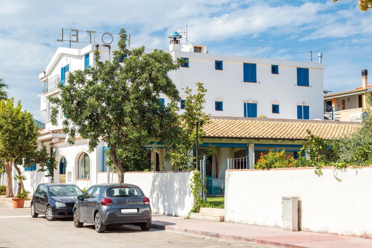 Hotel S'Ortale Con Parcheggio Interno E Ristorante All'Aperto Orosei Kültér fotó