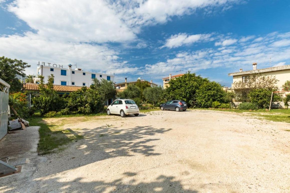 Hotel S'Ortale Con Parcheggio Interno E Ristorante All'Aperto Orosei Kültér fotó